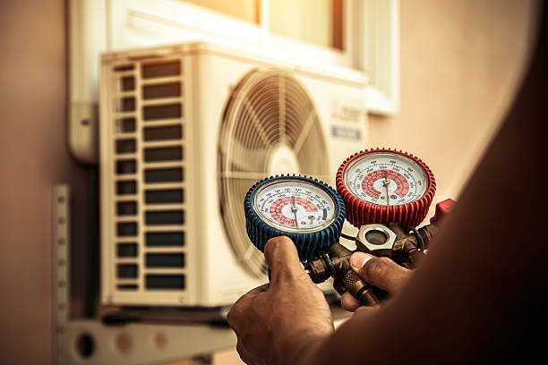 Professional Ductwork Repair technician working in Central, SC